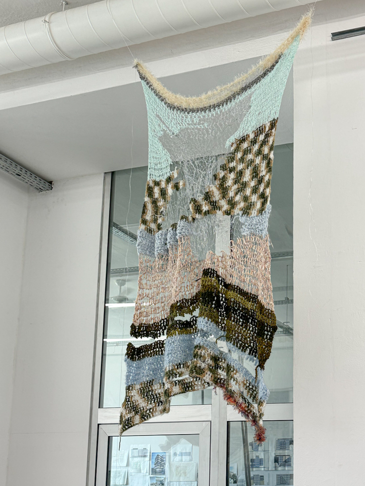 picture from the exhibition Skraj/Am Rand, Galerie Nowe Miejsce, Warszaw Mai 2025