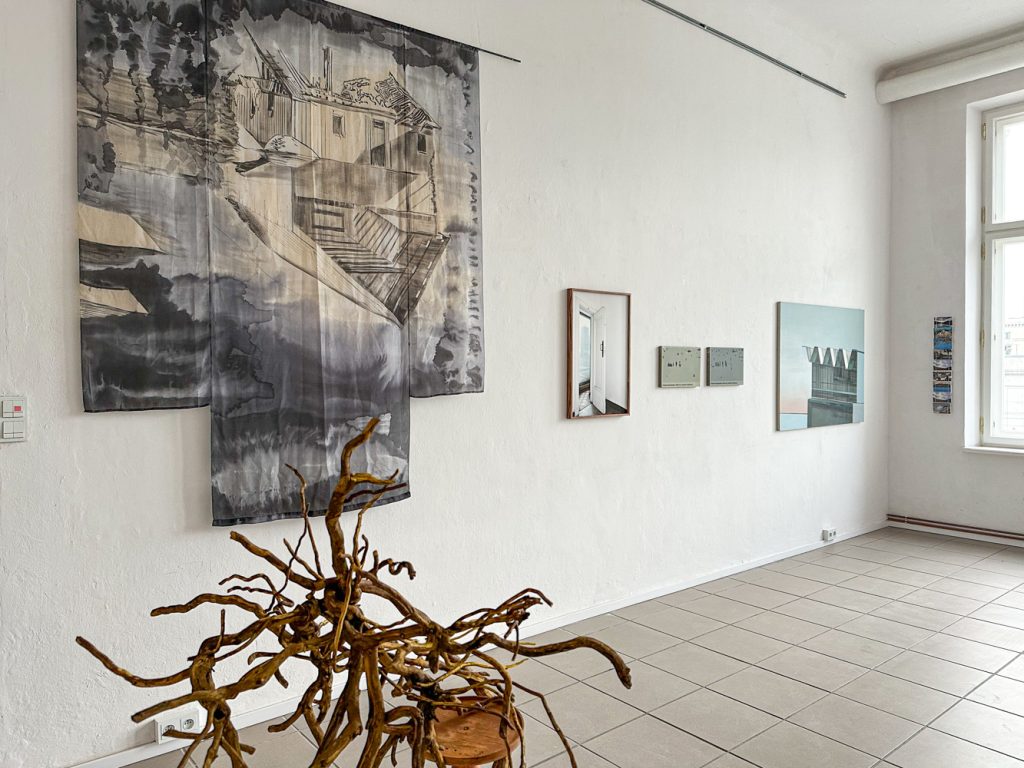 picture from the exhibition Skraj/Am Rand, Galerie Nowe Miejsce, Warszaw Mai 2025